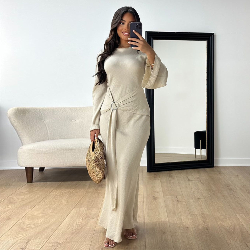 Casual Solid Color Round-neck Long-sleeved Dress